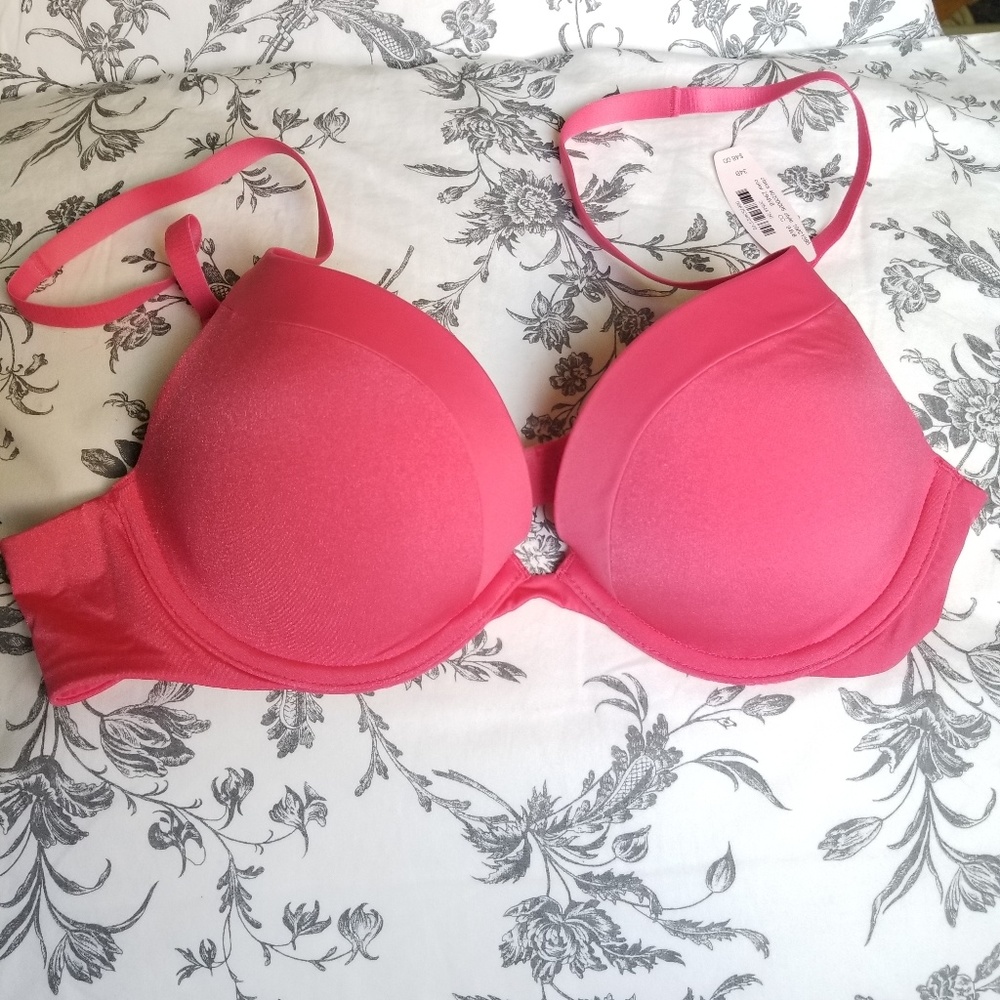 NWT Victoria's Secret bra